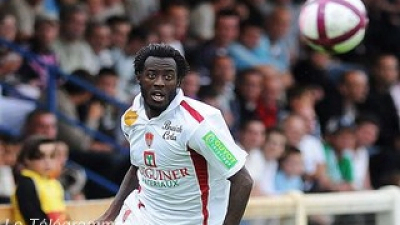 Larsen-Toure--Lens-Brest