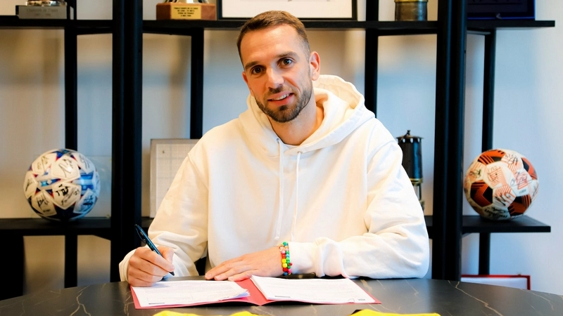 Pau-Lopez-rcl